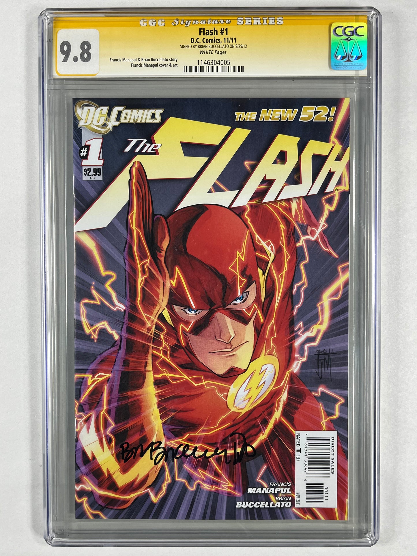 FLASH #1 CGC SS 9.8 - 2011 - SIGNED BY BRIAN BUCCELLATO - DC COMICS