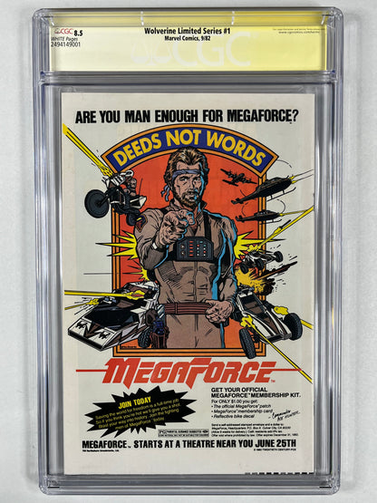 WOLVERINE LIMITED SERIES #1 CGC SS 8.5 - 1982 - NEWSSTAND EDITION - SIGNED BY CHRIS CLAREMONT - MARVEL COMICS